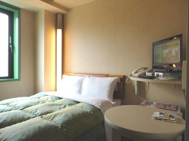Washington R&B Hotel Kumamoto Shimotori Exterior foto